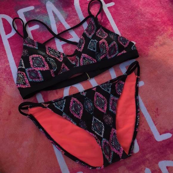 Xhilaration Other - Xhilaration Women’s two piece bikini